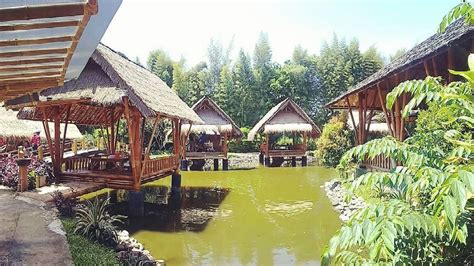 Tempat Makan Lesehan Khas Sunda Terkenal Enak Di Garut Yang Wajib