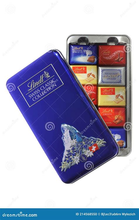 Lindt chocolate bars editorial image. Image of swiss - 214568550