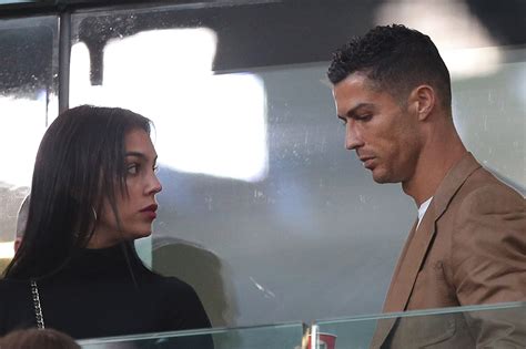 Il Grande Abbraccio A Cristiano Ronaldo E A Georgina Il Vostro Dolore