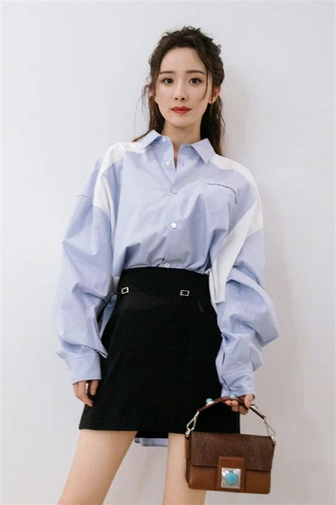 I M Danh Nh Ng M U T I X Ch Hot Nh T M A Thu Ng N M Nay