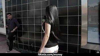 Chica Amateur Acepta Dinero En Efectivo Por Sexo De Un Extra O Xvideos