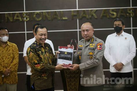 Foto Komnas Ham Berikan Tiga Rekomendasi Kasus Pembunuhan Brigadir J