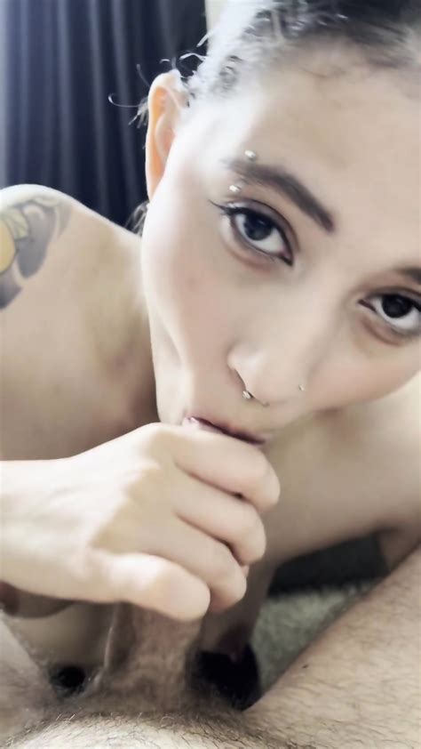 SOFY NIX Latina BLOWJOB FINISH Cumshot Handjob At POV Cum Sofia Nix