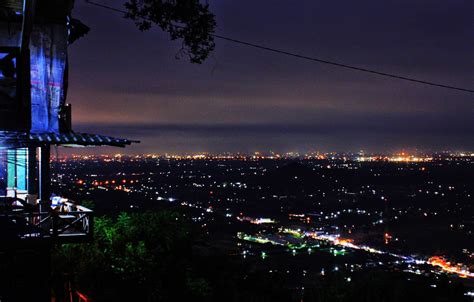 Keindahan Malam Hari Bukit Bintang Jogjakarta Dreams46