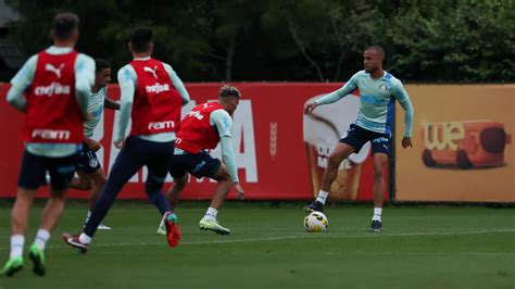 Palmeiras Treina Sob Chuva De Contrato Renovado E Perto Do Jogo 200