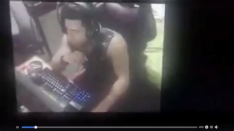 JESUS SIDERAL ENVIANDO VIDEO DE SU CULO A SU PRIMO XVIDEOS