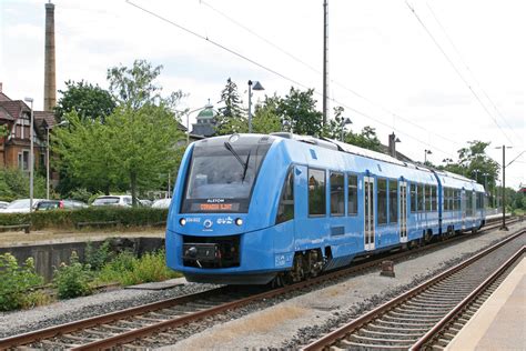 Zum Tag Der Franken Pendelte Zwischen Den Partnerst Tten Neustadt Bei