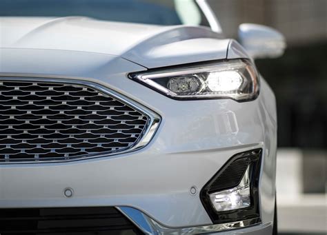 Ford Fusion 2019 Precios Versiones Y Equipamiento En México