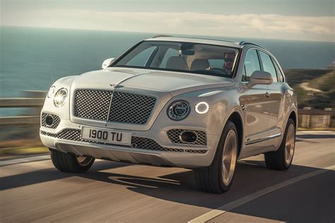 Bentley Bentayga Hybrid SUV | Uncrate