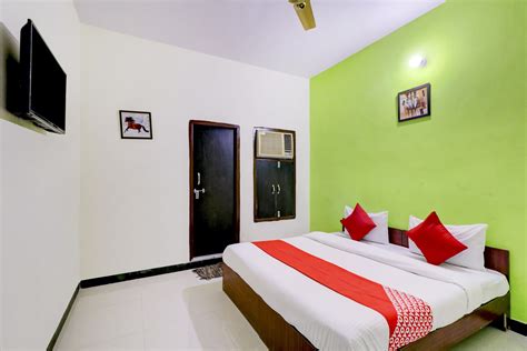 Hotels in Vrindavan: Best Budget Vrindavan Hotels from ₹562