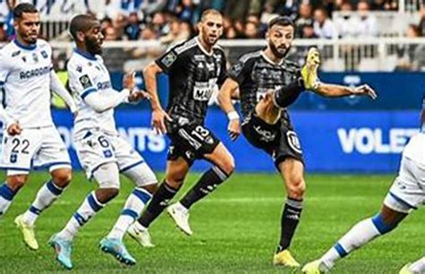 Brest Vs Auxerre Prediction Live Stream Time Date Team News Lineup