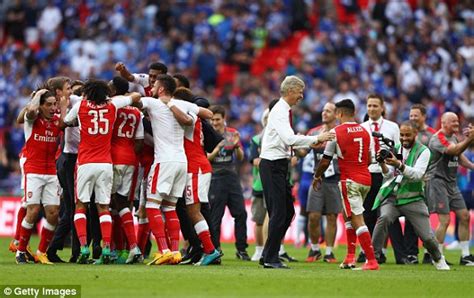 Arsenal Vs Chelsea 2017 Fa Cup Final Result Daily Mail Online