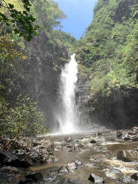 8 Waterfalls in Maui for a Refreshing Dip