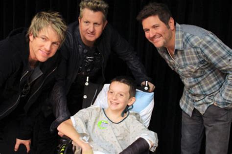 Rascal Flatts Halloween Hospital Performance Raises Spirits Of Sick Kids