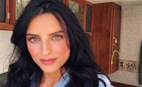 Aislinn Derbez Enloquece A Sus Seguidores Al Presumir Sensual Bikini