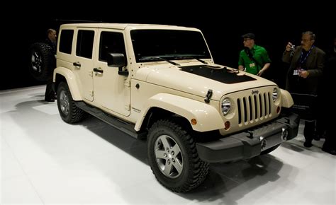 New York Jeep Wrangler Mojave Goes To The Geckos