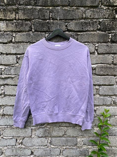 Gu Uniqlo Plain Nude Sweatshirt Women S Fashion Coats Jackets And Outerwear On Carousell