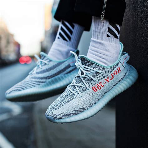 Yeezy Boost 350 V2 Blue Tint Stadium Goods, 57% OFF