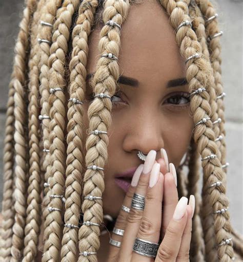 Three Ways to Bling Out Your Box Braids With Jewelry | Unruly