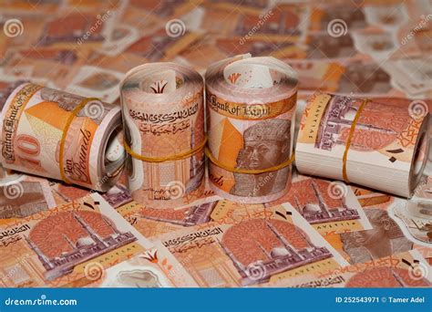 Egypt Money Rolls Of New First Egyptian 10 LE EGP Ten Pounds Plastic