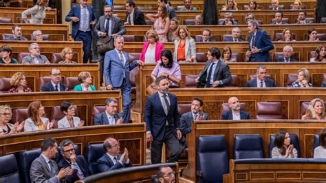 Diputados De Vox Abandonan El Congreso En Visita Del Presidente Gustavo