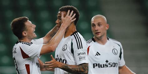 Liga Konferencji Uefa Legia Warszawa Pokona A Caernarfon Town Fc