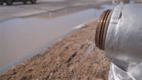 North Texas City Crews Faced With New Problem In Frigid Weather Water