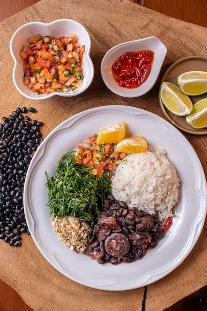 Plato T Pico Brasile O Llamado Feijoada Foto Premium