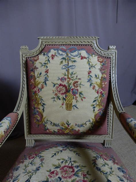 Paire De Fauteuils Style Louis Xvi Philippe Cote Antiquites