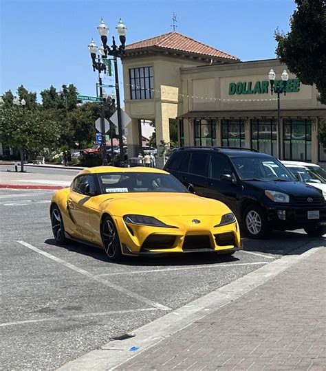 Yellow Toyota Supra (Photo 1) by Carspotter5 on DeviantArt