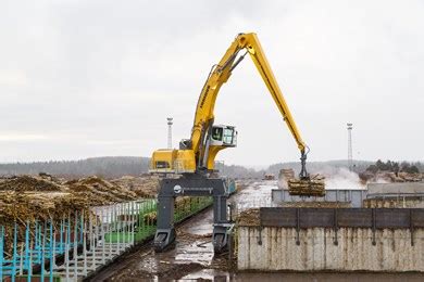 Lh C Gantry Port Litronic Electric Scrap Handler Gt Mid Atlantic