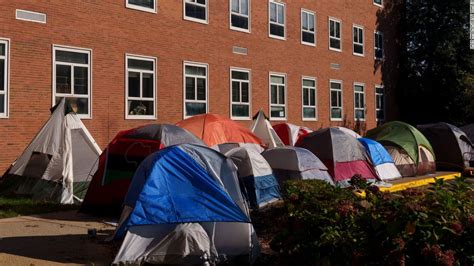 Howard University Agreement Reached In Protest Over Housing Conditions