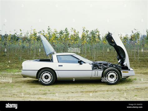 Engine bay chevrolet corvette showing hi-res stock photography and ...