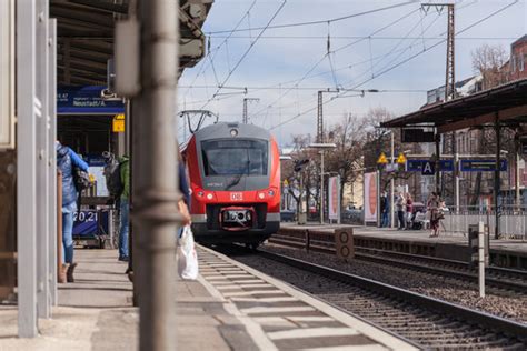 Fuerth Billeder Gennemse Stockfotos Vektorer Og Videoer Adobe