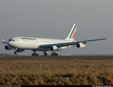 F Glzl Air France Airbus A Photo By Yan David Id