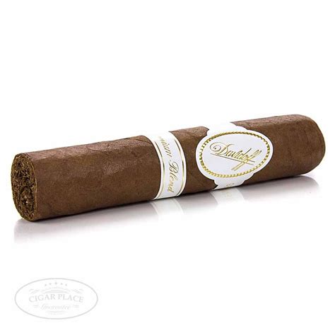 Davidoff Millennium Blend Short Robusto Cigars In Stock Now