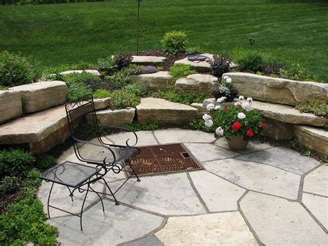 How to Build a Flagstone Fire Pit Out of a Kit | Fire Pit Design Ideas