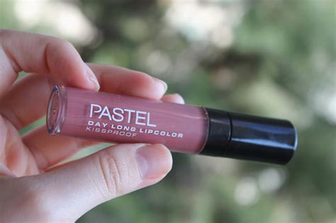 Bayan Bakımlı: Pastel Day Long Lipcolor - 20
