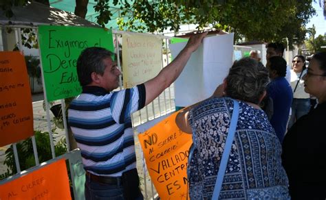 Padres Piden Que No Cierren El Colegio Valladolid En Los Mochis