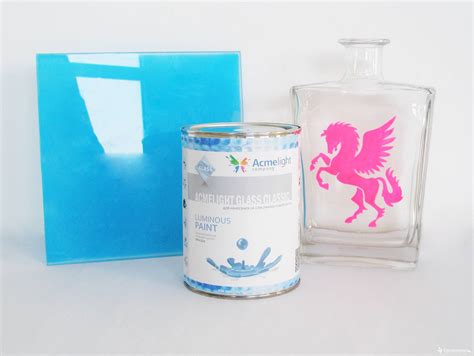 Какая краска подходит для стекла