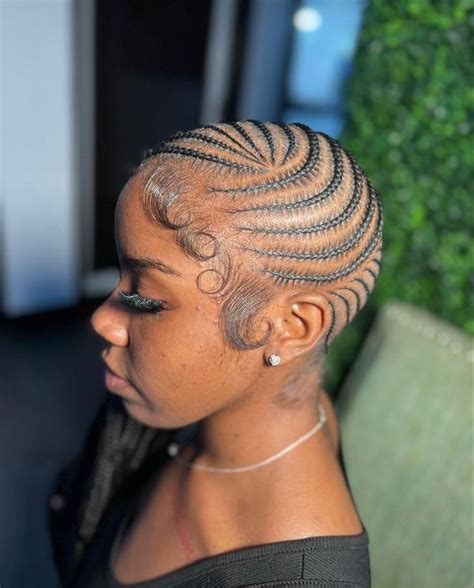 𝐏𝐑𝐄𝐓𝐓𝐘𝐁𝐋𝐔𝐍𝐓𝐙 Lemonade Braids Hairstyles Feed In Braids Hairstyles