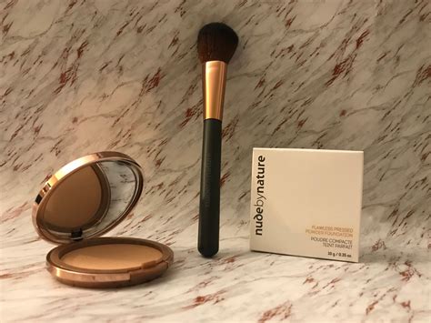 Flawless Pressed Powder Foundation Nude By Nature CA