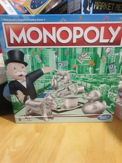 HASBRO MONOPOLY WITH New Token Line Up Board Game Vgc 9 50 PicClick UK