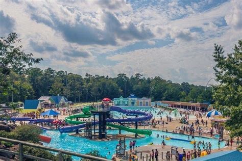 Ocean Breeze Waterpark | Virginia Beach Visitors Guide