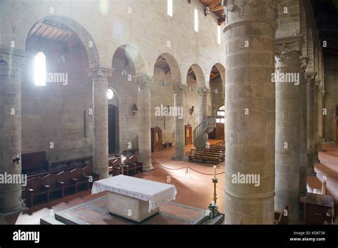 Romanesque cattedrale di San Romolo (Duomo di Fiesole Fiesole Cathedral ...