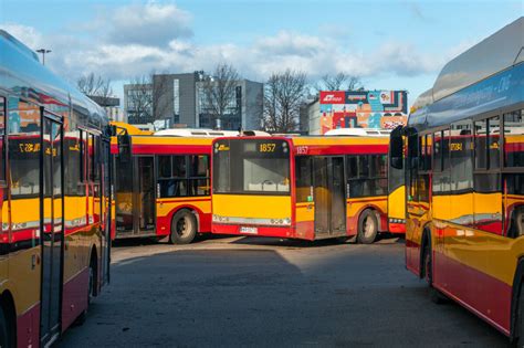 Ekologia Nie Przekonuje Nas Do Korzystania Z Komunikacji Publicznej