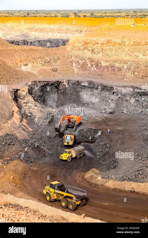 Open Pit Manganese Mining And Equipment Stock Photo Alamy