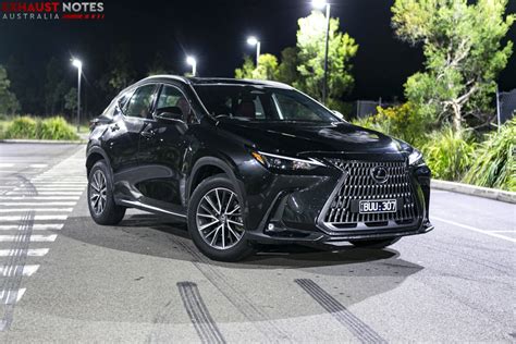 2023 Lexus NX 350h Luxury (car review)