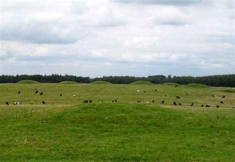 Bronze Age Barrows © Sharon Loxton Geograph Britain And Ireland