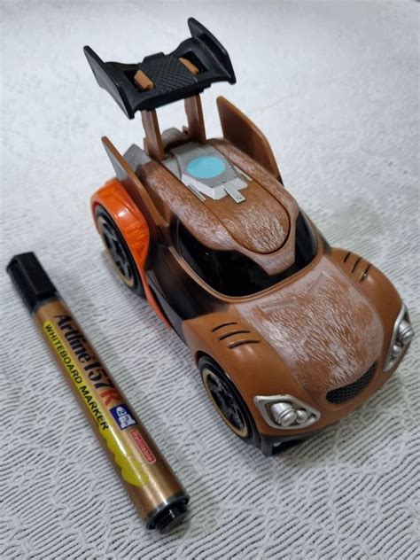 Hot Wheels Marvel Guardians Of The Galaxy Vol. 2 Rocket Raccoon Chracter Car, Hobbies & Toys ...